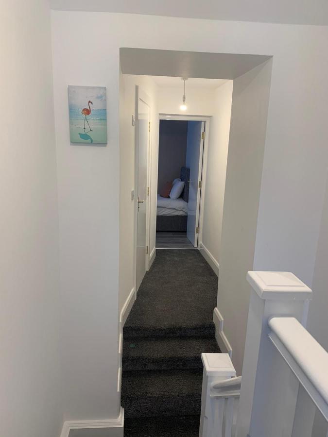 גלוואיי Eyre Square Lane Budget Rooms מראה חיצוני תמונה