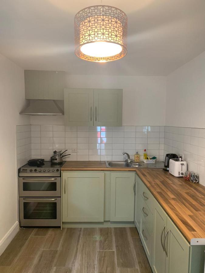 גלוואיי Eyre Square Lane Budget Rooms מראה חיצוני תמונה