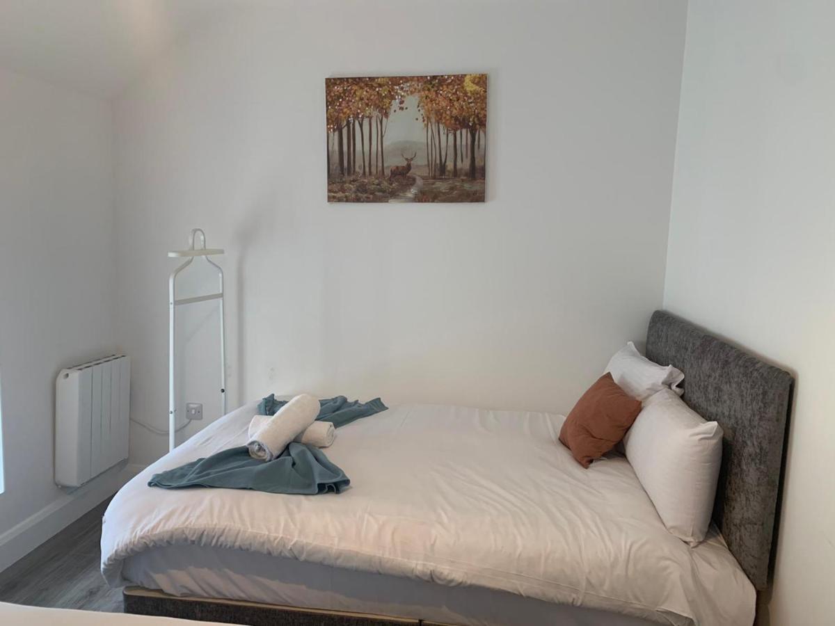 גלוואיי Eyre Square Lane Budget Rooms מראה חיצוני תמונה